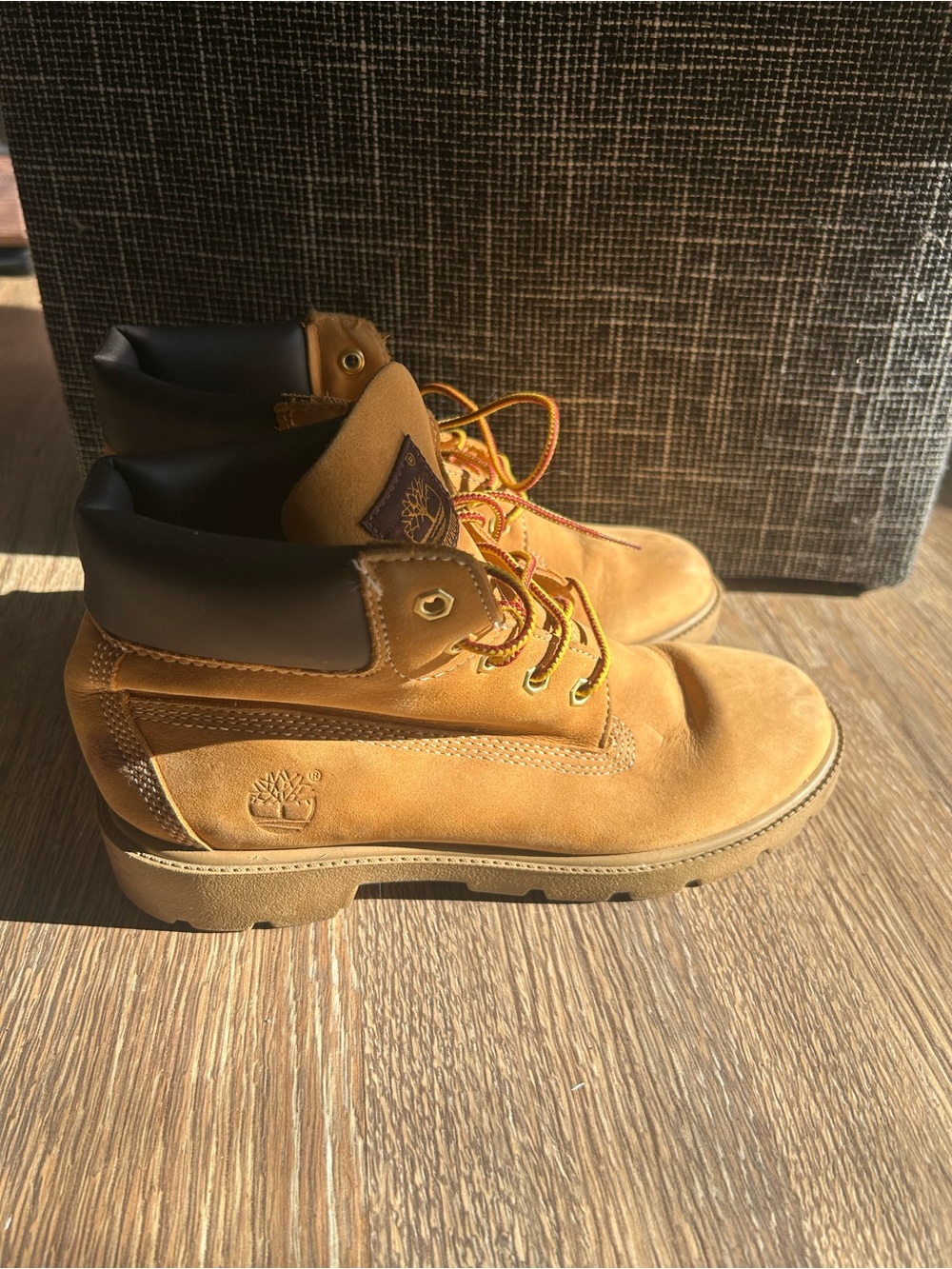 Timberland women’s Wheat/Tan Nubuck Lace-Up Work Boots